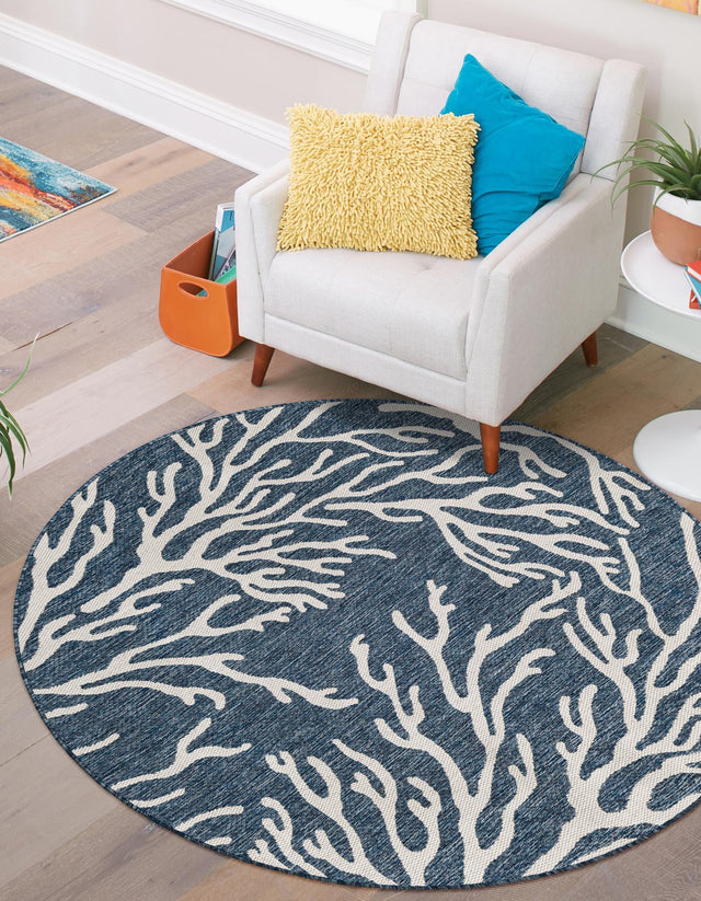 Blue 8' x 8' Outdoor Coastal Round Rug