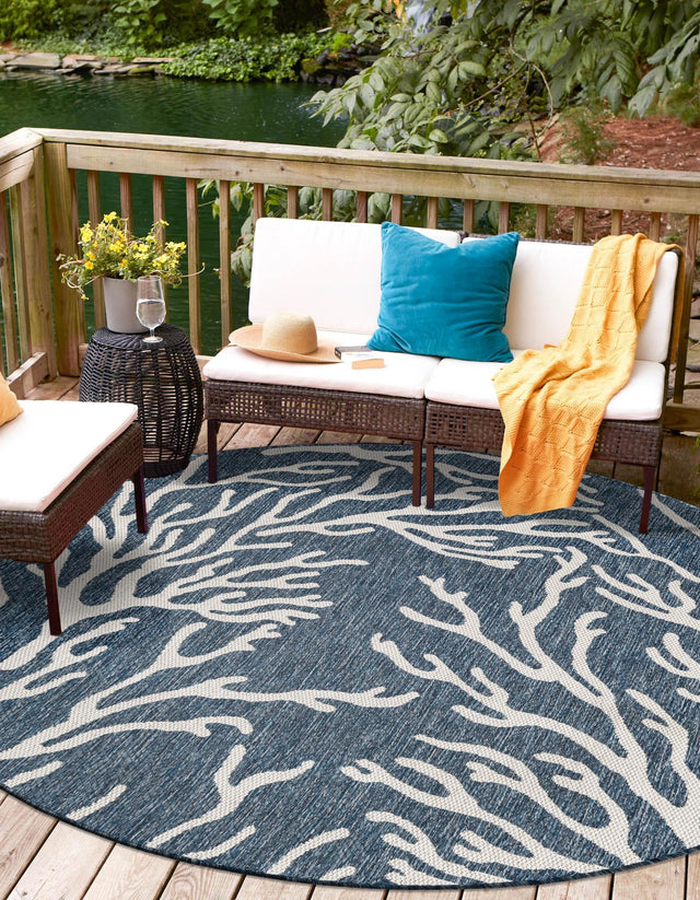 Blue 8' x 8' Outdoor Coastal Round Rug