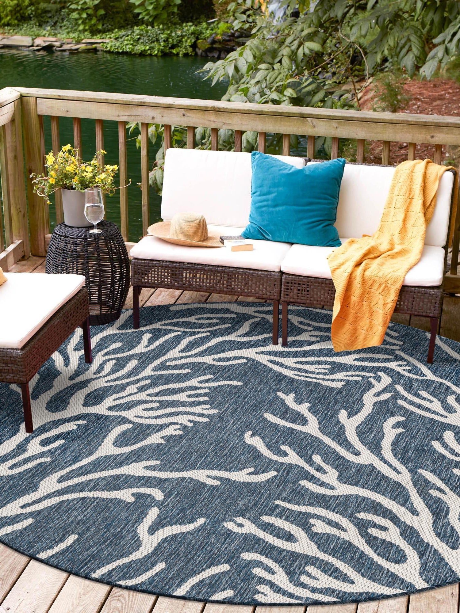 Blue 10' x 10' Outdoor Coastal Round Area Rug Weather Resistant for Patio, Deck, Terrace, Balcony, Porch 100% Polypropylene Coastal Decor Carpet for Sale at Rug Engine