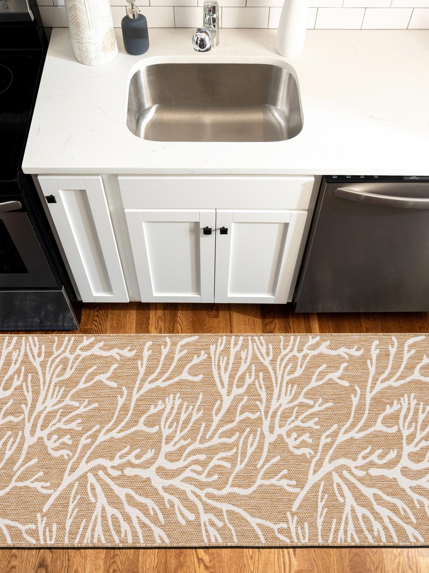 Taupe 2' x 4' 1 Outdoor Coastal Runner Area Rug Weather Resistant for Patio, Deck, Terrace, Balcony, Porch 100% Polypropylene Coastal Decor Carpet for Sale at Rug Engine