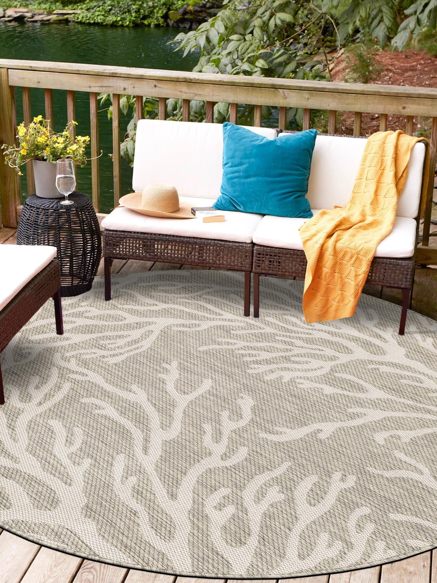 Gray 5' 3 x 5' 3 Outdoor Coastal Round Area Rug Weather Resistant for Patio, Deck, Terrace, Balcony, Porch 100% Polypropylene Coastal Decor Carpet for Sale at Rug Engine
