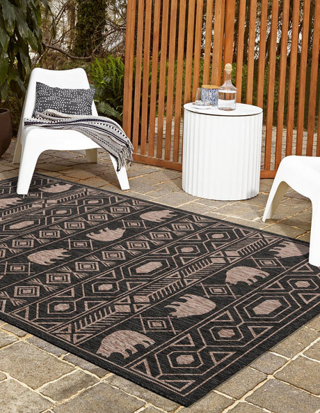 Black 8' x 10' Outdoor Southwestern Rectangle Rug