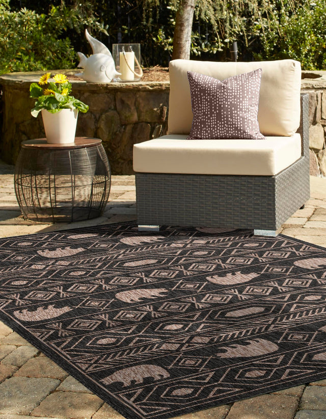 Black 8' x 10' Outdoor Southwestern Rectangle Rug