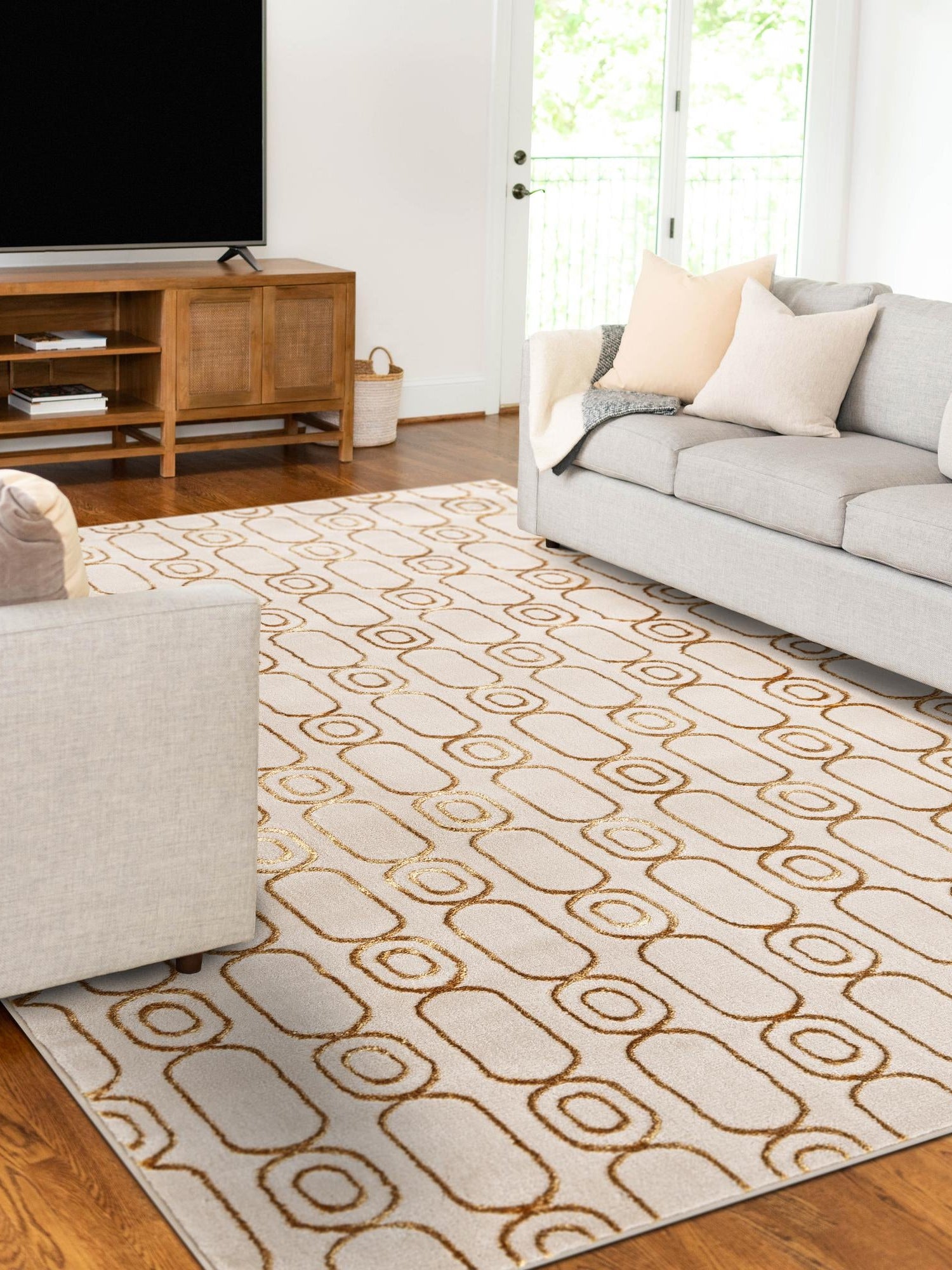 White and Gold 4' 1 x 6' 1 Vogue Geo Rectangle Area Rug Geometric Glam Style Shiny Accents Carpet Mat for Unique Interior Design & Home Decor for Sale at Rug Engine