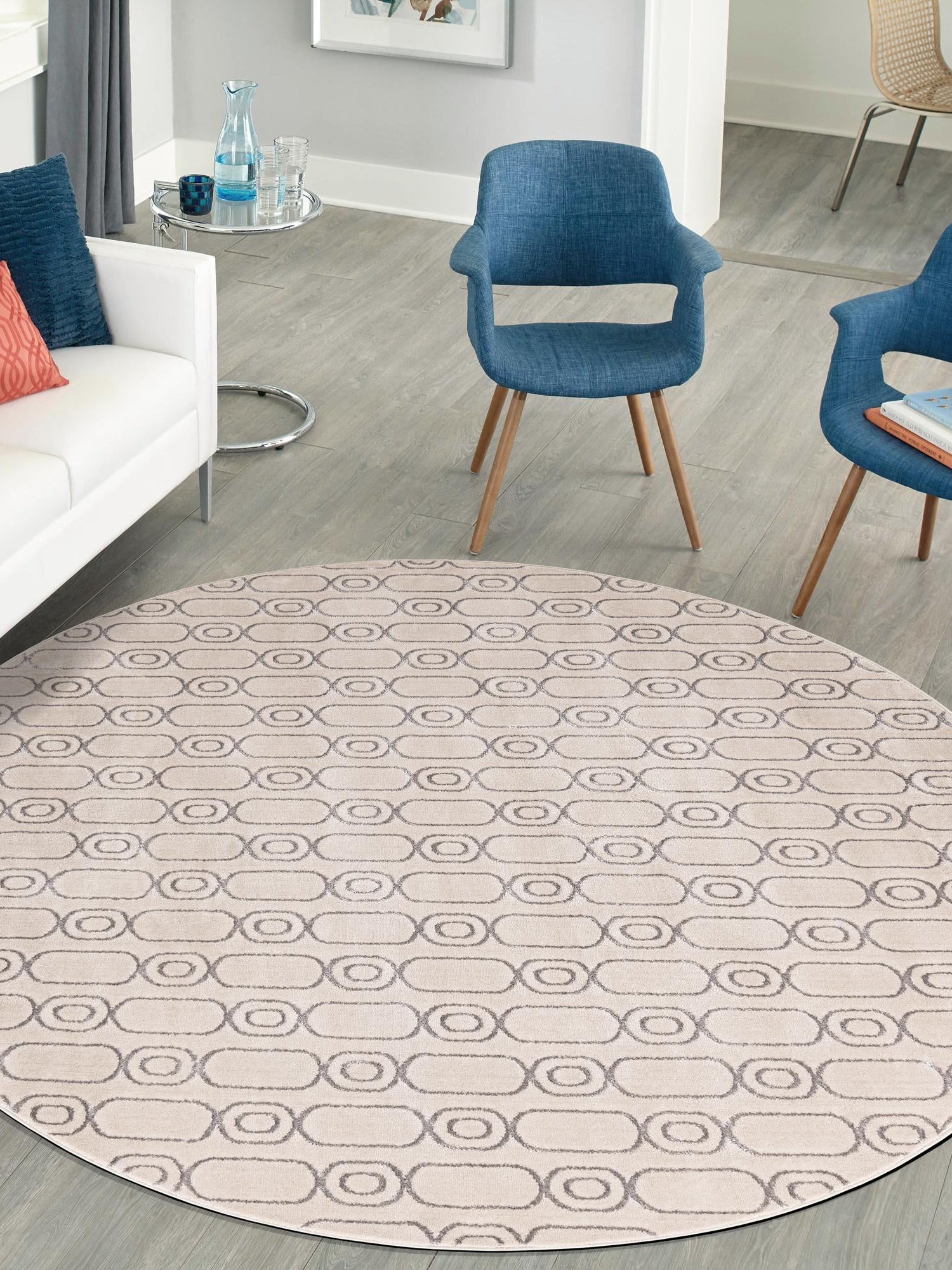 White and Silver 7' 10 x 7' 10 Vogue Geo Round Area Rug Geometric Glam Style Shiny Accents Carpet Mat for Unique Interior Design & Home Decor for Sale at Rug Engine