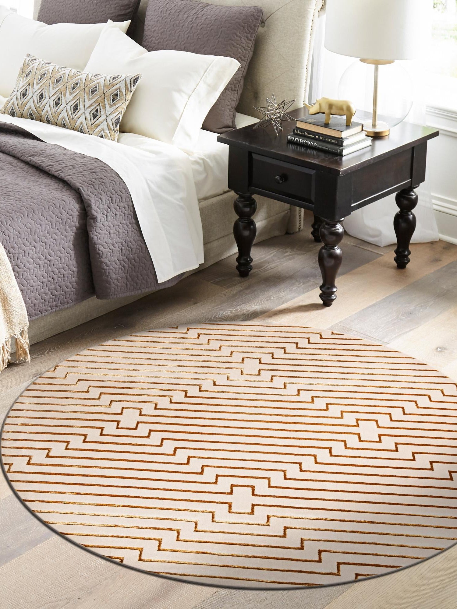 White and Gold 3' 1 x 3' 1 Vogue Geo Round Area Rug Geometric Glam Style Shiny Accents Carpet Mat for Unique Interior Design & Home Decor for Sale at Rug Engine