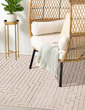 White and Silver 6' 1 x 9' Vogue Geo Rectangle Area Rug Geometric Glam Style Shiny Accents Carpet Mat for Unique Interior Design & Home Decor for Sale at Rug Engine