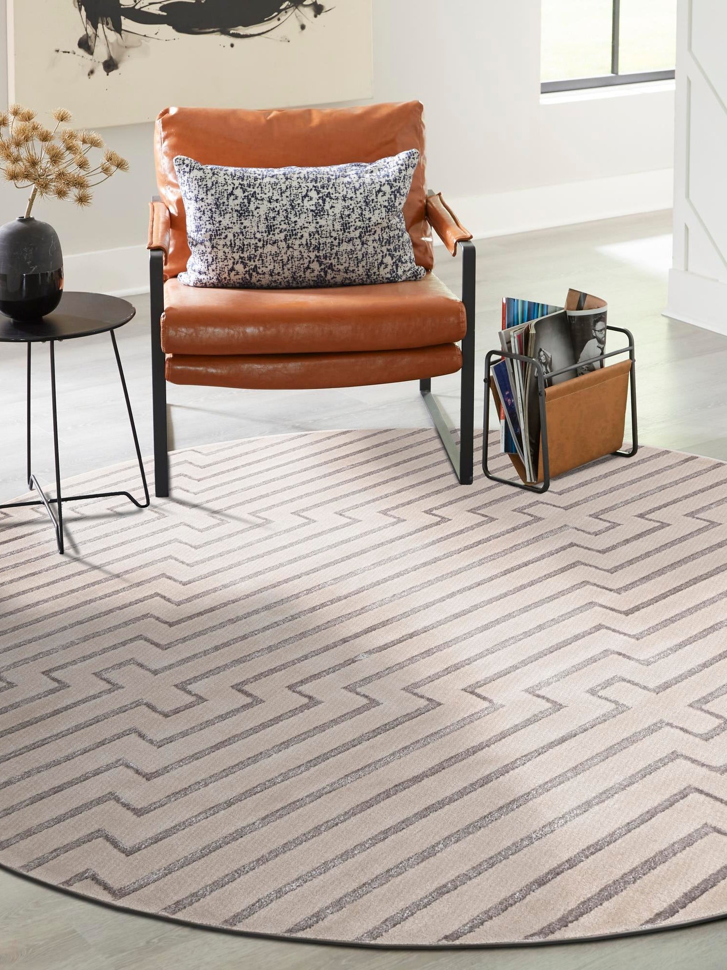 White and Silver 7' 10 x 7' 10 Vogue Geo Round Area Rug Geometric Glam Style Shiny Accents Carpet Mat for Unique Interior Design & Home Decor for Sale at Rug Engine