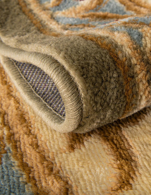 Green 7' 10 x 7' 10 Versailles Round Area Rug