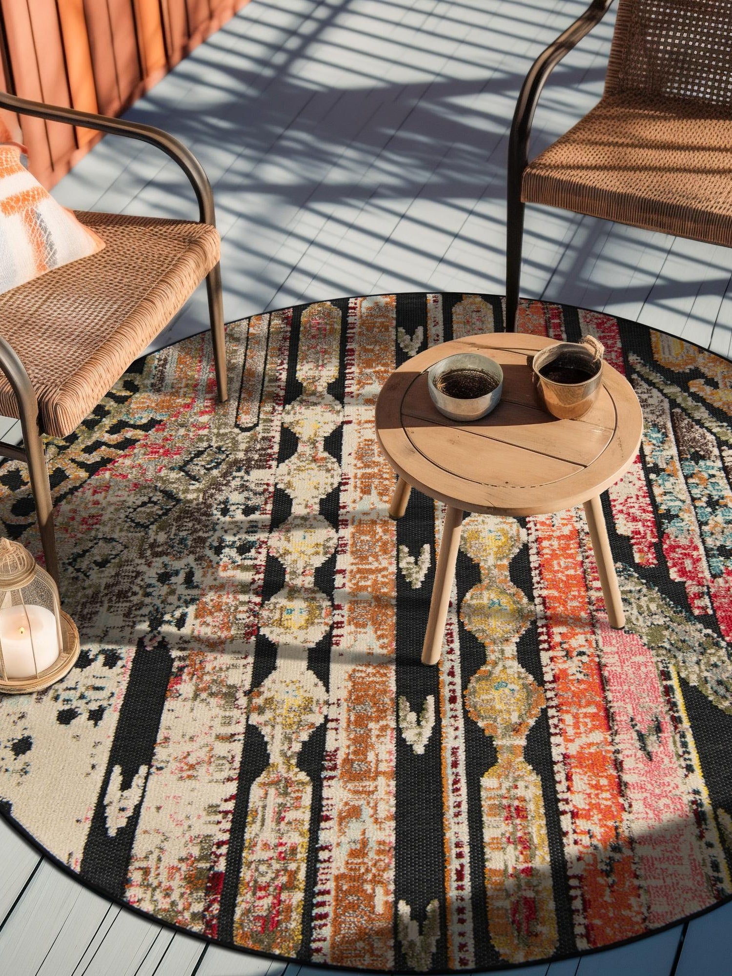 Multicolor Black 7' 10 x 7' 10 Outdoor Casablanca Round Area Rug Weather Resistant for Patio, Deck, Terrace, Balcony, Porch Polypropylene Vivid Colorful Modern Carpet for Sale at Rug Engine