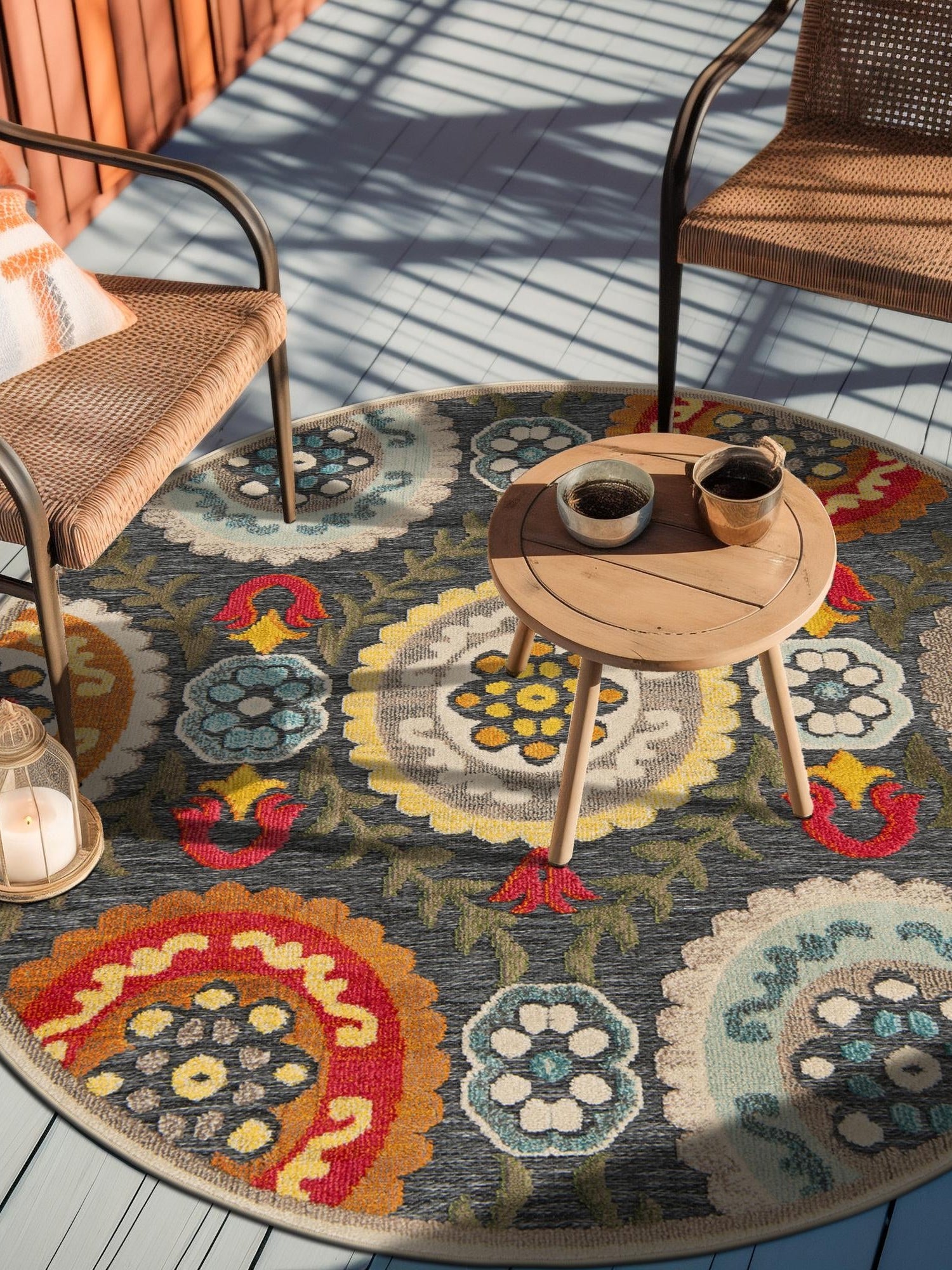 Gray 6' 1 x 6' 1 Outdoor Casablanca Round Area Rug Weather Resistant for Patio, Deck, Terrace, Balcony, Porch Polypropylene Vivid Colorful Modern Carpet for Sale at Rug Engine