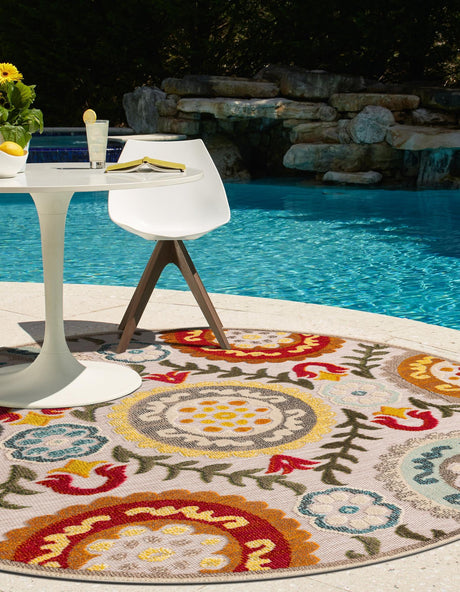 Ivory Beige 7' 10 x 7' 10 Outdoor Casablanca Round Area Rug Weather Resistant for Patio, Deck, Terrace, Balcony, Porch Polypropylene Vivid Colorful Modern Carpet for Sale at Rug Engine
