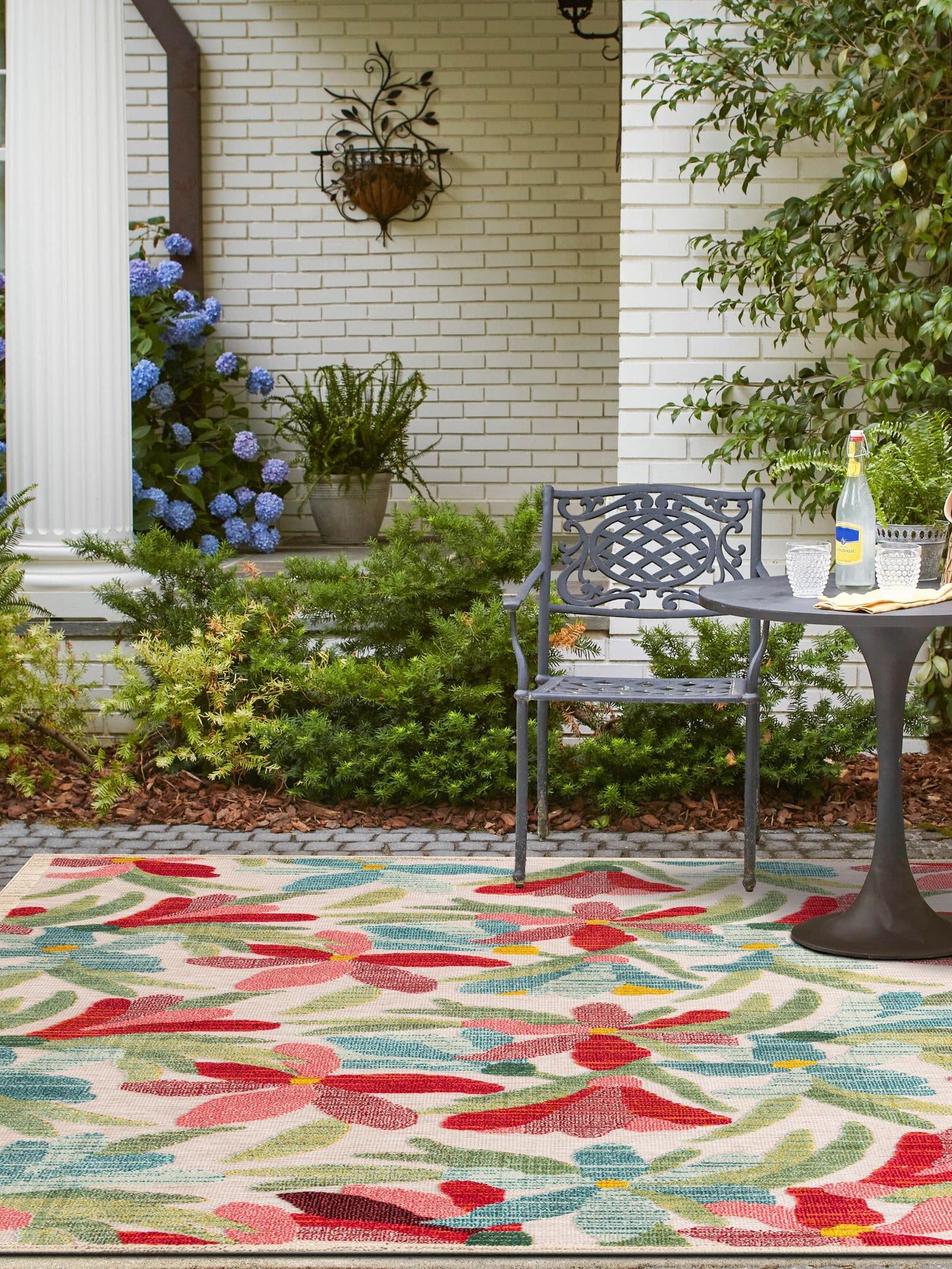 Multicolor 7' 10 x 7' 10 Outdoor Casablanca Square Area Rug Weather Resistant for Patio, Deck, Terrace, Balcony, Porch Polypropylene Vivid Colorful Modern Carpet for Sale at Rug Engine