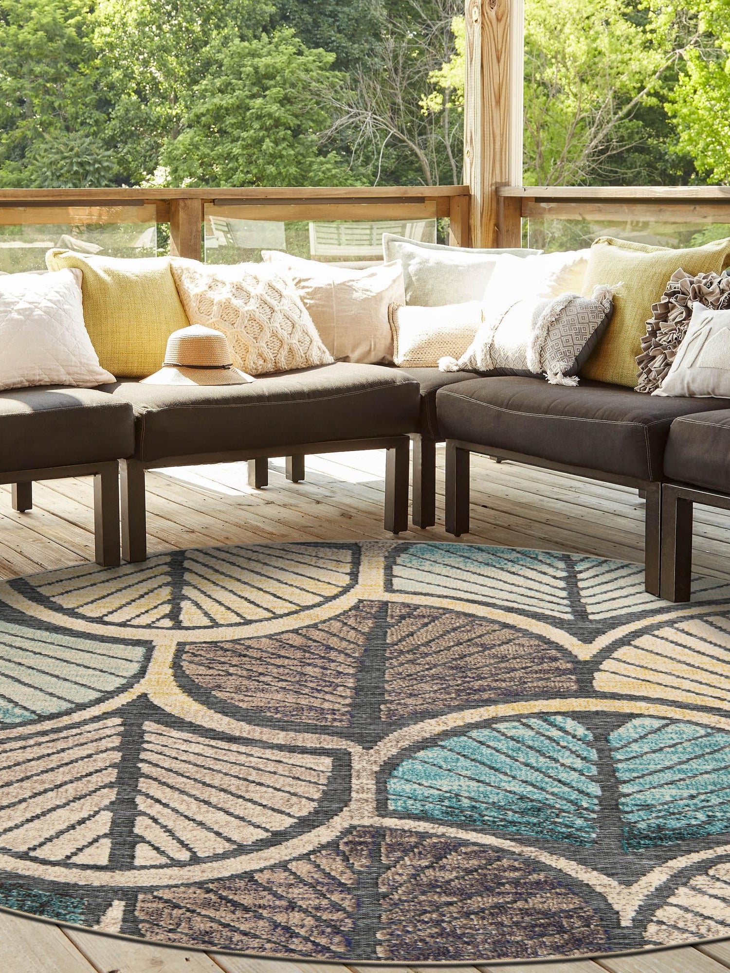 Gray Blue Ivory 7' 10 x 7' 10 Outdoor Casablanca Round Area Rug Weather Resistant for Patio, Deck, Terrace, Balcony, Porch Polypropylene Vivid Colorful Modern Carpet for Sale at Rug Engine