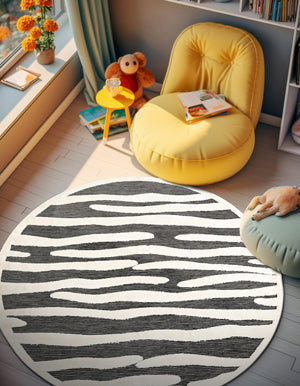 Gray 3' 1 x 3' 1 Prismatic Round Area Rug Modern Geometric Unique Design Carpet for Contemporary Interior Home Decorating for Sale at Rug Engine