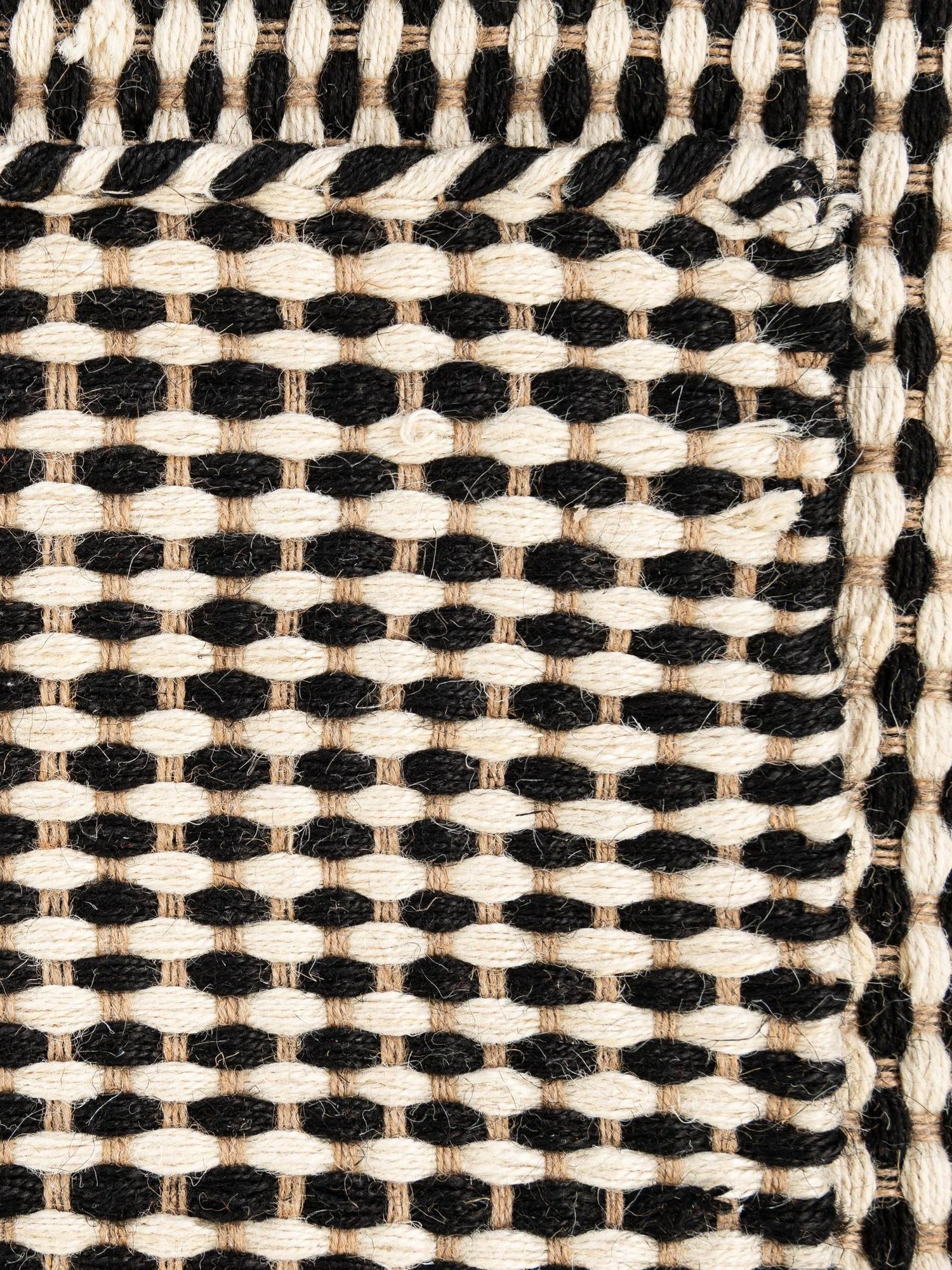 Black and White 5' 1 x 8' Laurel Handwoven Jute Rectangle Area Rug Braided Jute With Cotton Rustic All Natural Carpet for Home Indoor Interior Design for Sale at Rug Engine