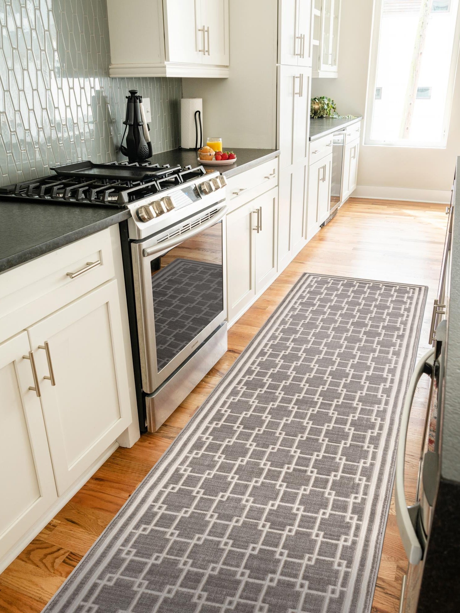 Gray 2' 7 x 10' Jill Zarin Uptown Runner Area Rug 70% Polypropylene & 30% Polyester  Contemporary Carpet for Living, Dining, Office, Bedroom for Sale at Rug Engine