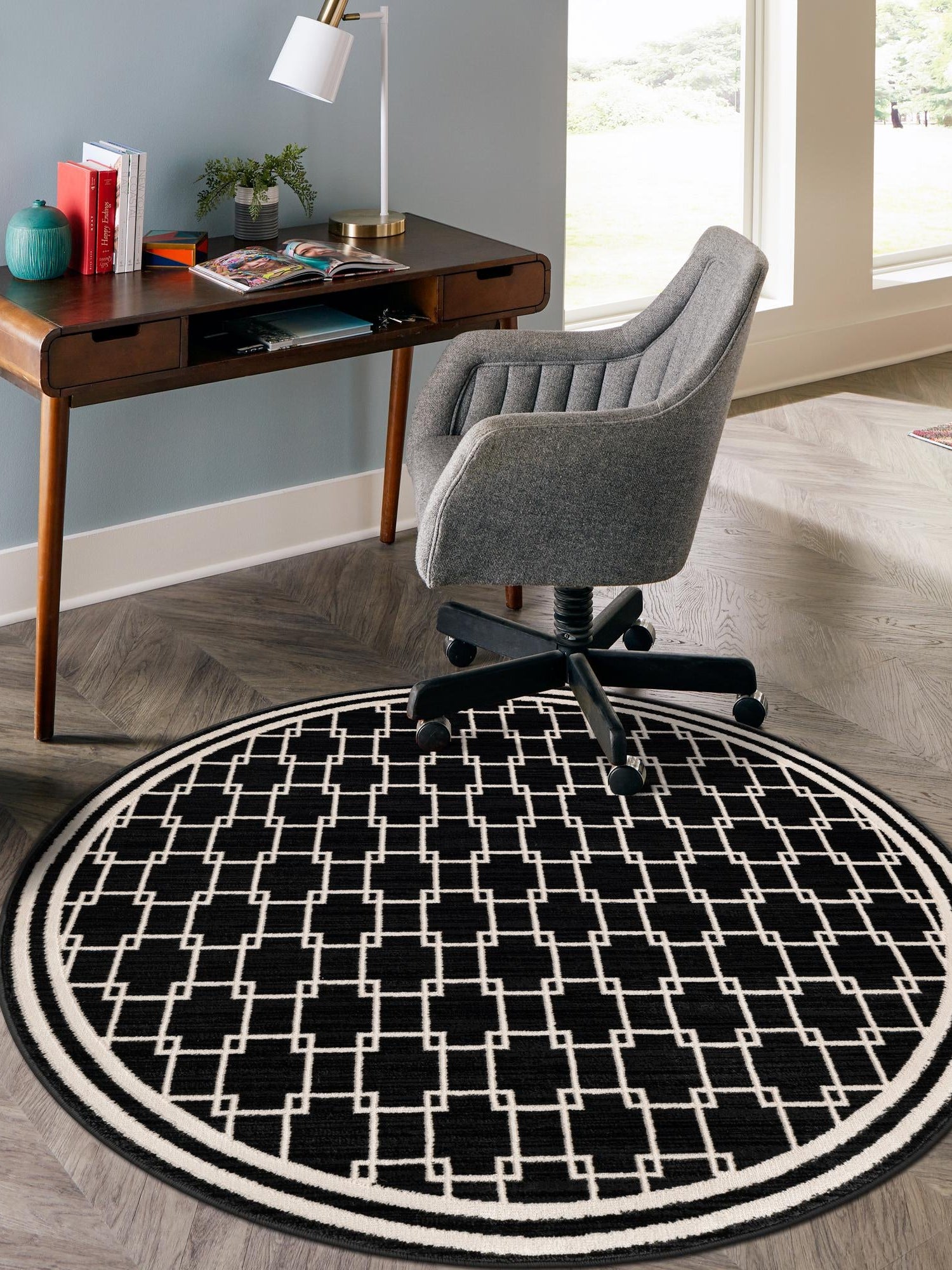 Black 7' 10 x 7' 10 Jill Zarin Uptown Round Area Rug 70% Polypropylene & 30% Polyester  Contemporary Carpet for Living, Dining, Office, Bedroom for Sale at Rug Engine
