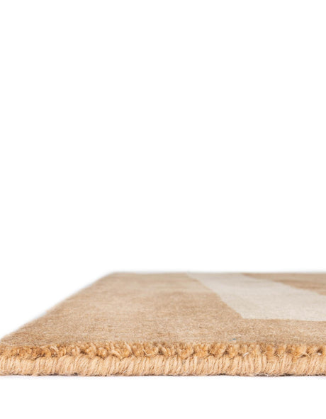 Latte Brown 5' 1 x 8' Jill Zarin Border Wool Rectangle Area Rug 80% Wool & 20% Cotton Hand Made Luxury All Natural Carpet for Interior Design for Sale at Rug Engine