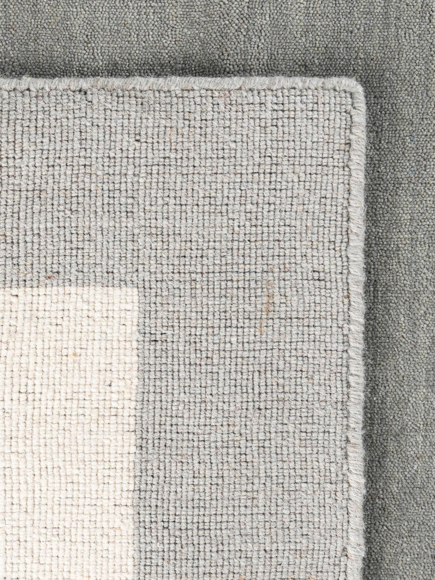 Earl Gray 10' x 14' 1 Jill Zarin Border Wool Rectangle Area Rug 80% Wool & 20% Cotton Hand Made Luxury All Natural Carpet for Interior Design for Sale at Rug Engine