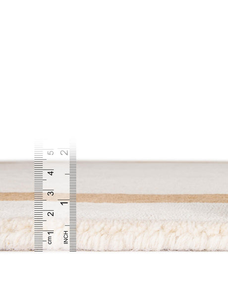 Ivory 4' 1 x 6' 1 Jill Zarin Border Wool Rectangle Area Rug 80% Wool & 20% Cotton Hand Made Luxury All Natural Carpet for Interior Design for Sale at Rug Engine