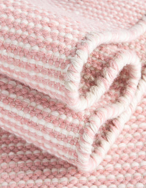 Pink Roses 5' 1 x 5' 1 Jill Zarin Palm Spring Outdoor Round Rug