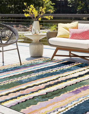 Multicolor 8' x 8' Outdoor Modern Square Rug