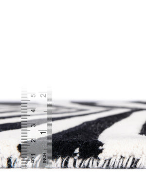 Black and White 7' 10 x 7' 10 Vortex Wool Square Area Rug Hand Tufted 100% Wool Pile & Cotton Backing All Natural Luxury 3D Carpet for Sale at Rug Engine