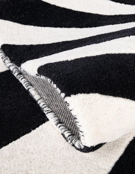 Black and White 7' 10 x 7' 10 Vortex Wool Square Area Rug Hand Tufted 100% Wool Pile & Cotton Backing All Natural Luxury 3D Carpet for Sale at Rug Engine