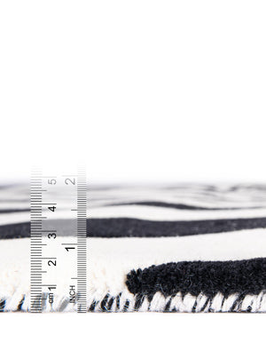 Black and White 7' 10 x 7' 10 Vortex Wool Square Area Rug Hand Tufted 100% Wool Pile & Cotton Backing All Natural Luxury 3D Carpet for Sale at Rug Engine