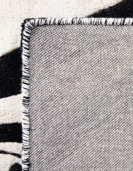 Black and White 7' 10 x 7' 10 Vortex Wool Square Area Rug Hand Tufted 100% Wool Pile & Cotton Backing All Natural Luxury 3D Carpet for Sale at Rug Engine
