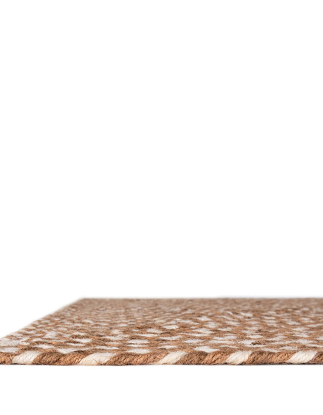Light Brown 2' x 3' 1 Tweed Braided Jute Rectangle Rug