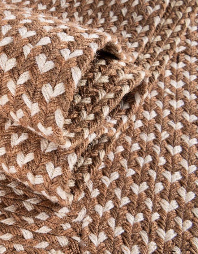 Light Brown 8' x 8' Tweed Braided Jute Round Rug