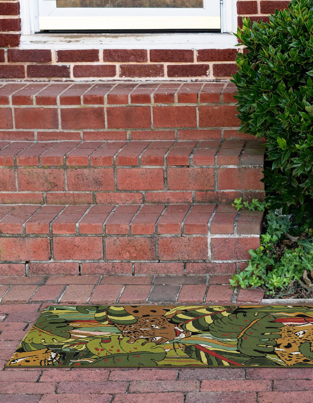 Green 3' x 12' Outdoor Botanical Runner Rug
