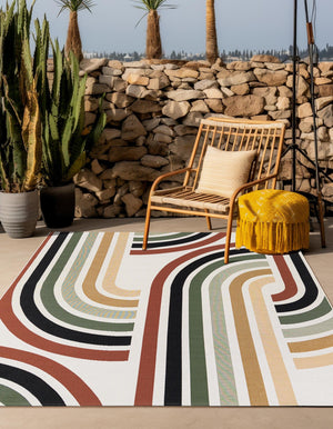 Multicolor 8' x 8' Outdoor Modern Square Rug