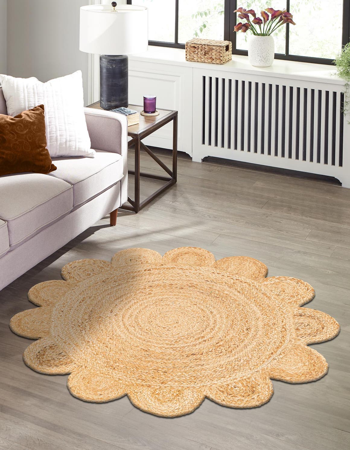 Natural 7' 10 x 7' 10 Scallop Braided Jute Round Area Rug Eco Friendly 100% Jute All Natural Durable Carpet for Affordable Unique Home Interiors for Sale at Rug Engine