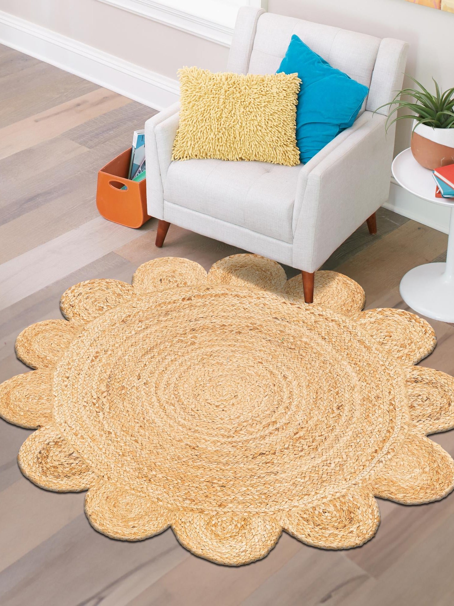 Natural 3' 1 x 3' 1 Scallop Braided Jute Round Area Rug Eco Friendly 100% Jute All Natural Durable Carpet for Affordable Unique Home Interiors for Sale at Rug Engine