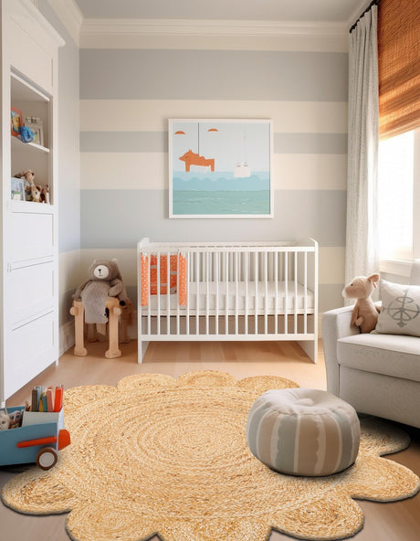 Natural 5' 1 x 5' 1 Scallop Braided Jute Round Area Rug