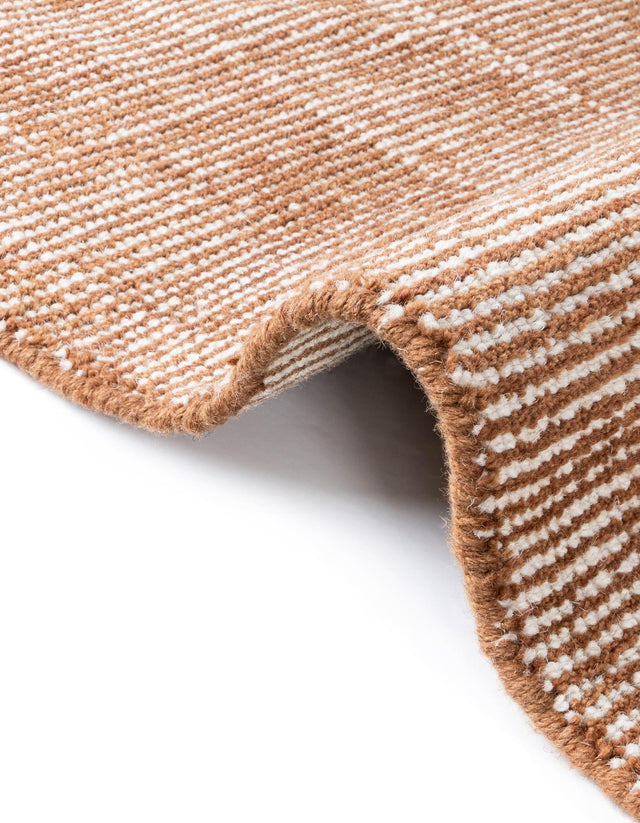 Cocoa Bean Brown 7' 10 x 7' 10 Jill Zarin English Manor Round Area Rug 100% Premium Natural Wool Handwoven Carpet for Living Rooms, Office Space, Bedrooms, Dorms for Sale at Rug Engine