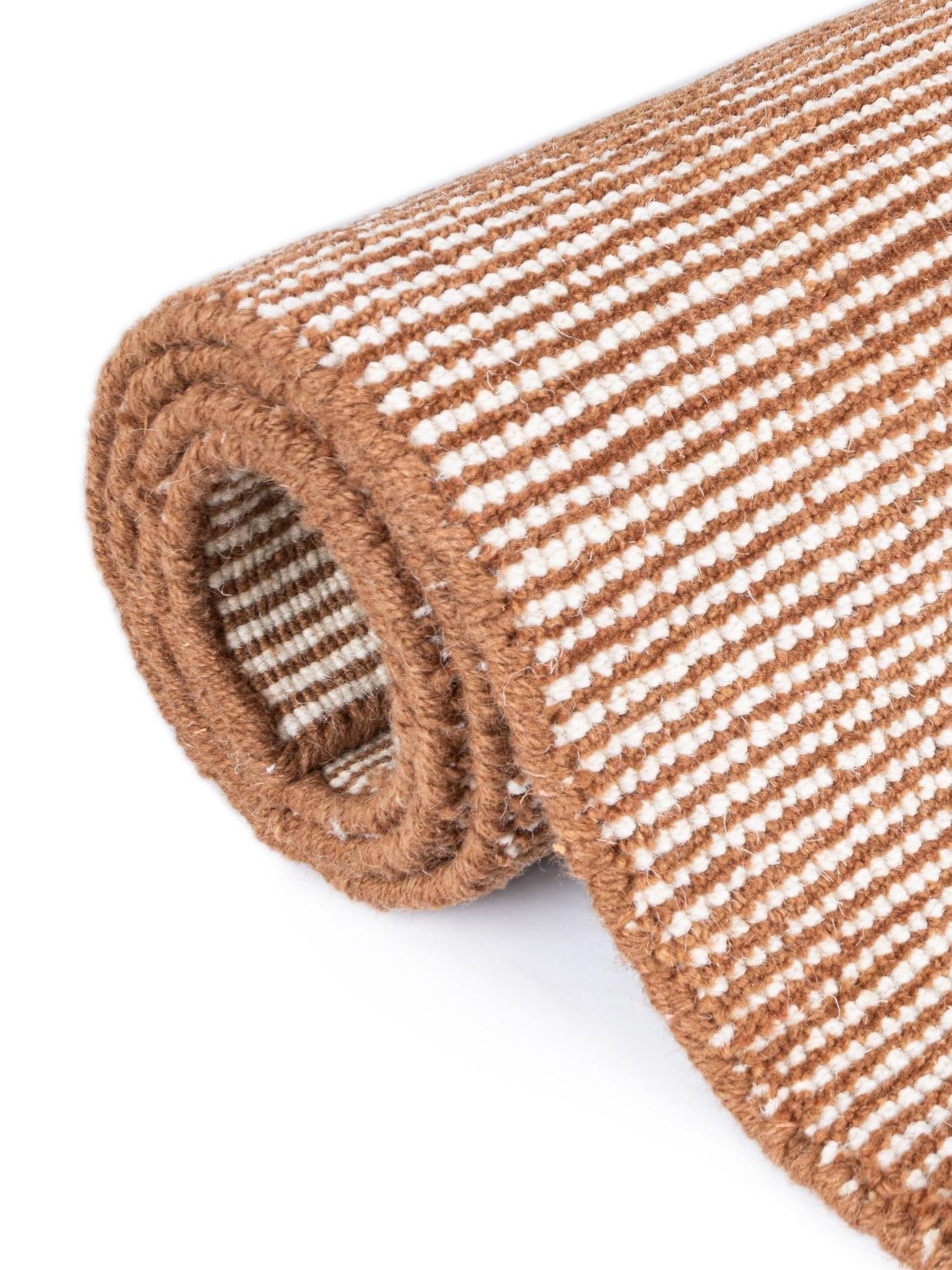 Cocoa Bean Brown 7' 10 x 7' 10 Jill Zarin English Manor Round Area Rug 100% Premium Natural Wool Handwoven Carpet for Living Rooms, Office Space, Bedrooms, Dorms for Sale at Rug Engine