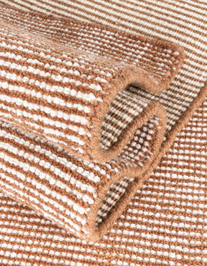 Cocoa Bean Brown 6' 1 x 6' 1 Jill Zarin English Manor Round Area Rug 100% Premium Natural Wool Handwoven Carpet for Living Rooms, Office Space, Bedrooms, Dorms for Sale at Rug Engine