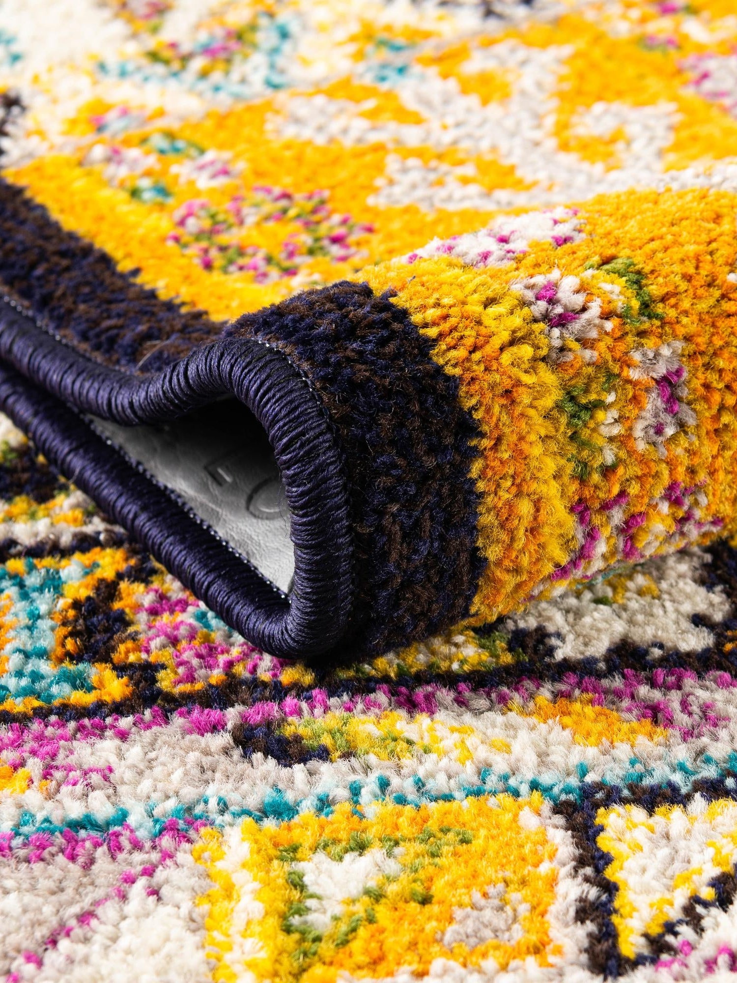 Multicolor 5' 3 x 5' 3 Penrose Round Area Rug