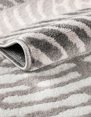 Beige and Ivory 5' 3 x 8' Laguna Rectangle Area Rug 100% Polypropylene Modern Contemporary Carpet for Bedrooms, Living Room, Dining, Office for Sale at Rug Engine