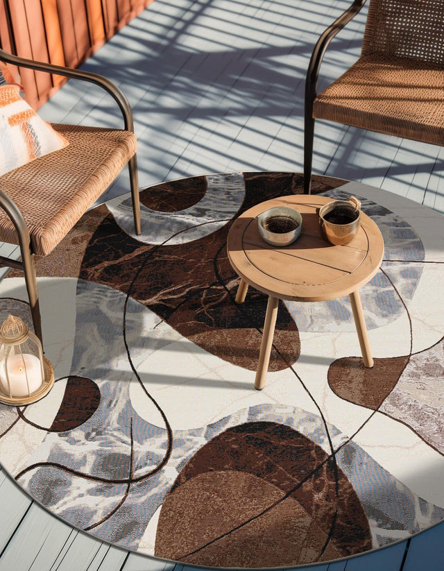 Brown and White 5' 1 x 5' 1 Outdoor Modern Round Area Rug Weather Resistant for Patio, Deck, Terrace, Balcony, Porch 100% Polypropylene Modern Outside Carpet for Sale at Rug Engine