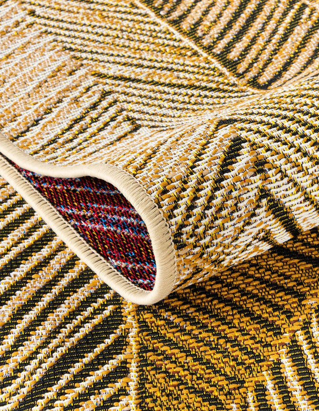 Brown and Beige 2' x 3' 1 Outdoor Botanical Rectangle Rug