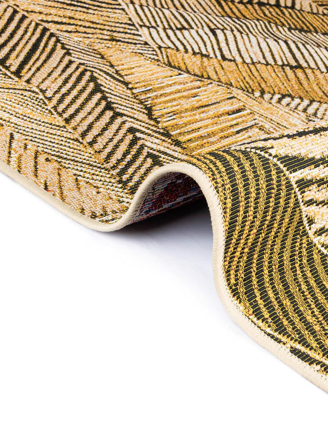 Brown and Beige 2' x 3' 1 Outdoor Botanical Rectangle Rug