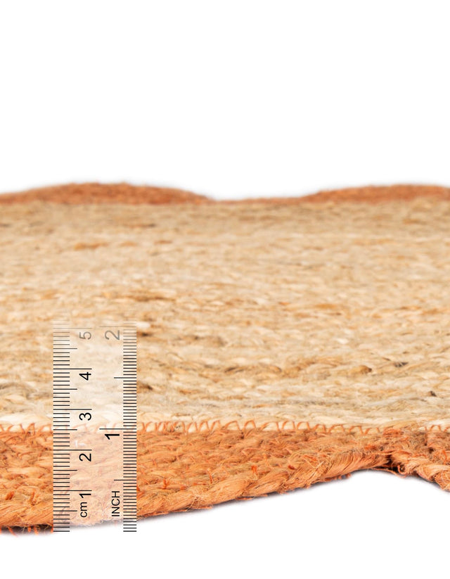 Natural and Terracotta 5' 1 x 8' Scallop Braided Jute Rectangle Rug