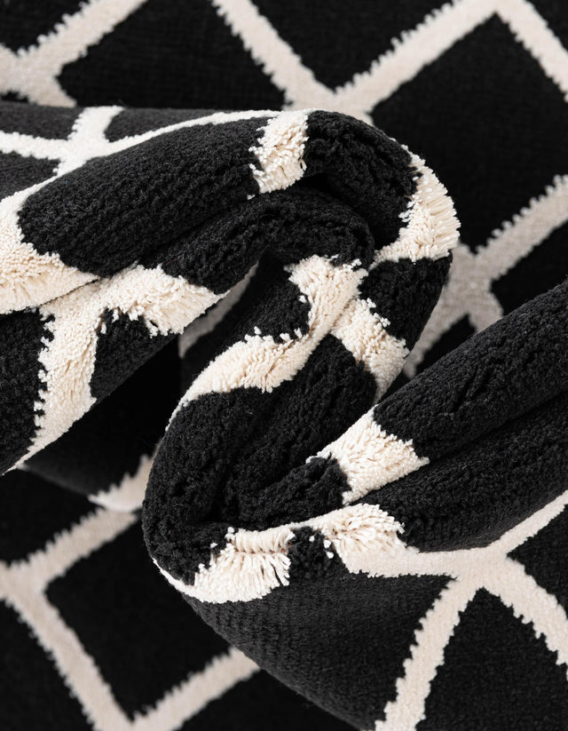 Black and White 5' 3 x 8' Milano Rectangle Area Rug 100% Polyester with Cotton Backing Modern Contemporary Carpet for Home Decor Interior Design for Sale at Rug Engine