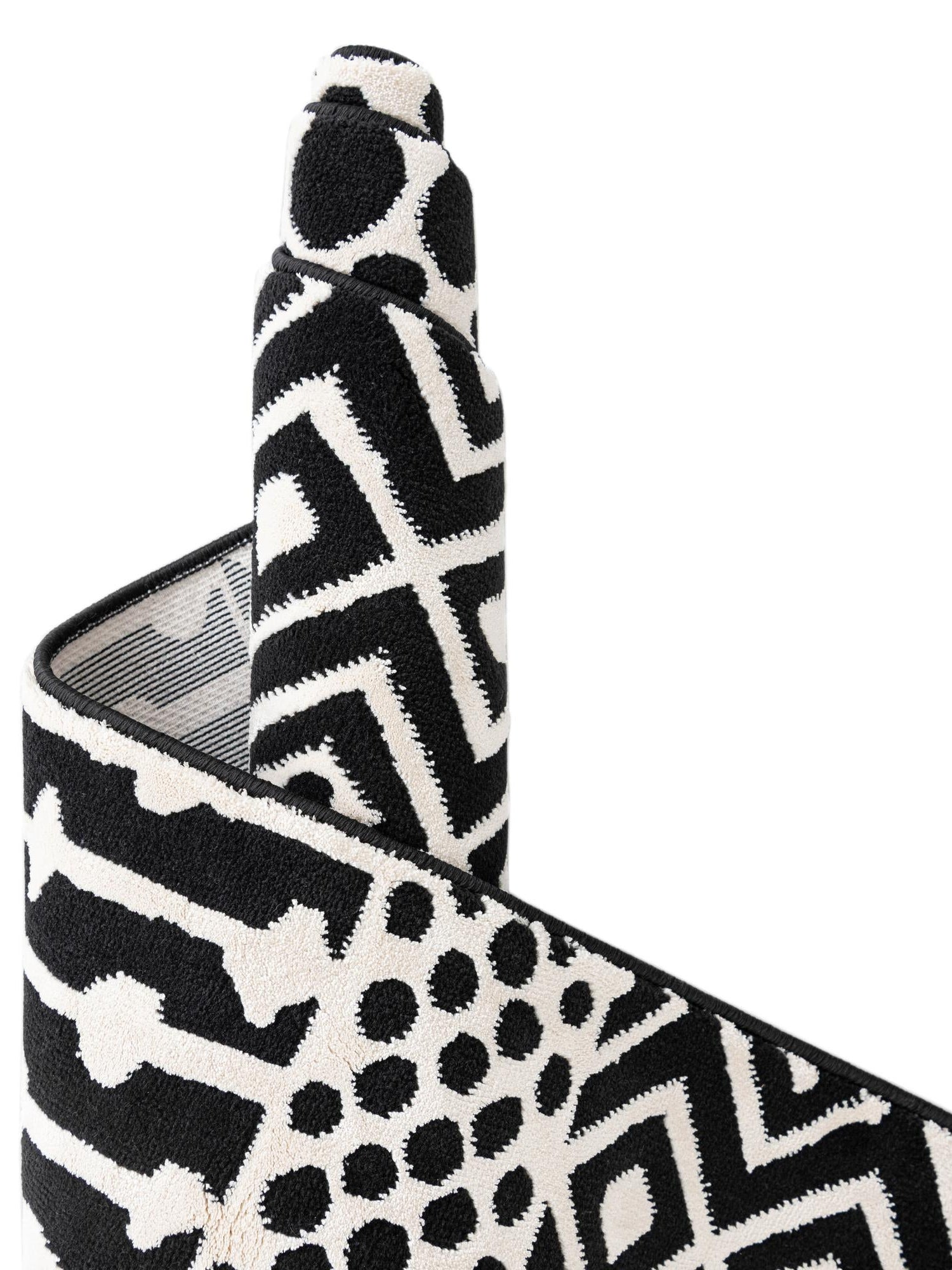 Black and White 2' 7 x 12' Milano Runner Area Rug 100% Polyester with Cotton Backing Modern Contemporary Carpet for Home Decor Interior Design for Sale at Rug Engine