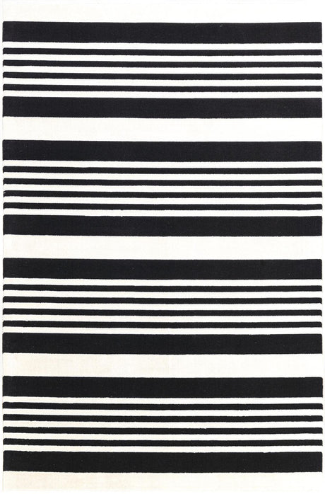 Black and White 4' 5 x 6' 1 Milano Rectangle Area Rug 100% Polyester with Cotton Backing Modern Contemporary Carpet for Home Decor Interior Design for Sale at Rug Engine